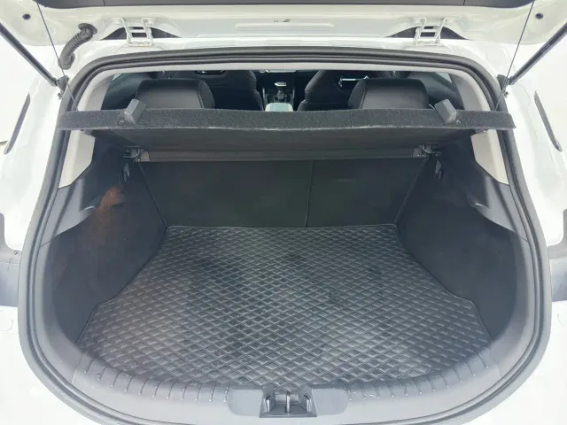 Geely Emgrand S — Фото автомобиля 22