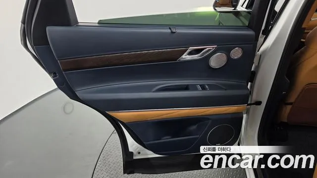 Genesis GV80 — Фото автомобиля 14
