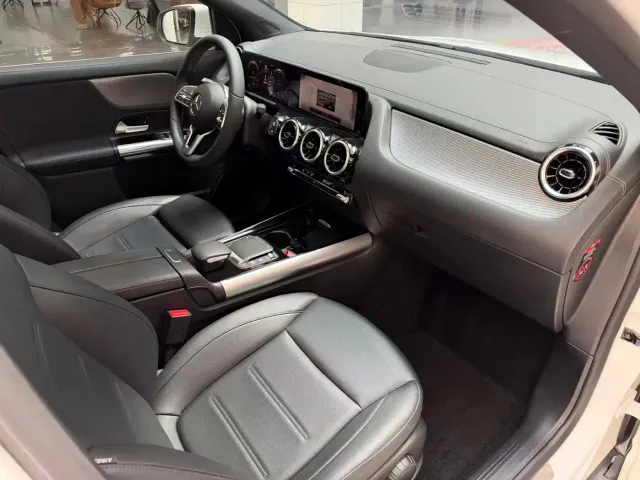 Mercedes-Benz GLA-Class — Фото автомобиля 17
