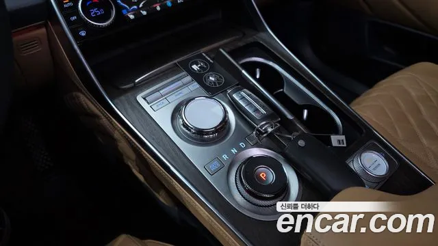 Genesis GV80 2.5T Бензин AWD — Фото автомобиля 9