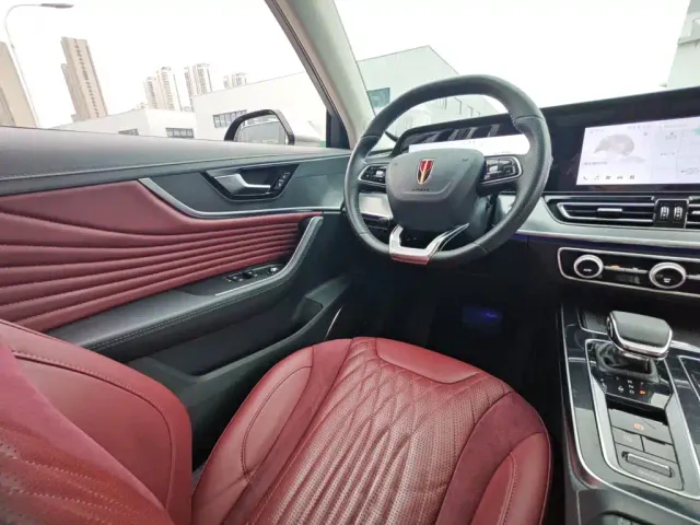 Hongqi HS5 — Фото автомобиля 10
