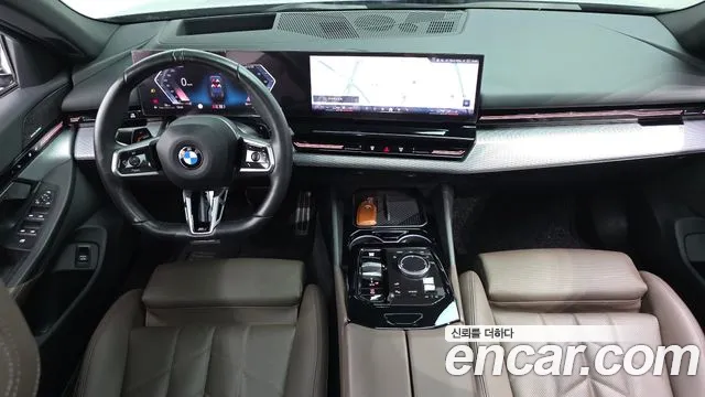 BMW 5-Series — Фото автомобиля 7