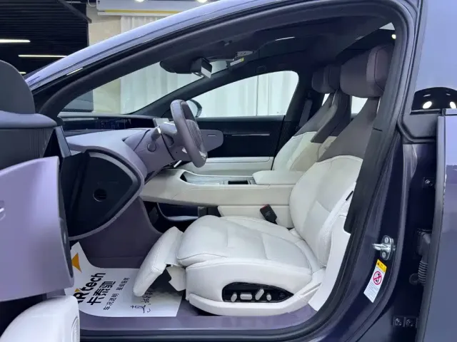 Avatr Avatr 12 2025 Max Pure Electric Edition — Фото автомобиля 7