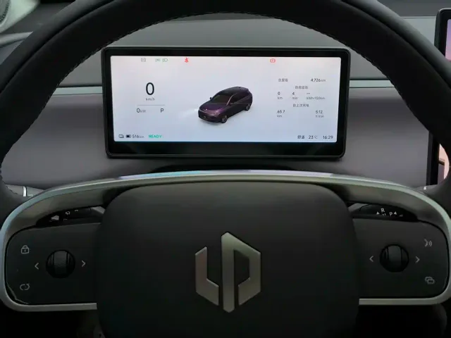 Leapmotor C10 — Фото автомобиля 7