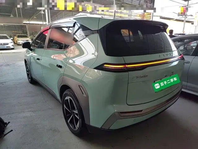 GAC Aion Y — Фото автомобиля 4