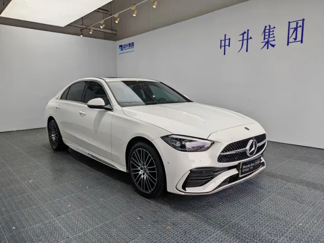 Mercedes-Benz C-Class — Фото автомобиля 3