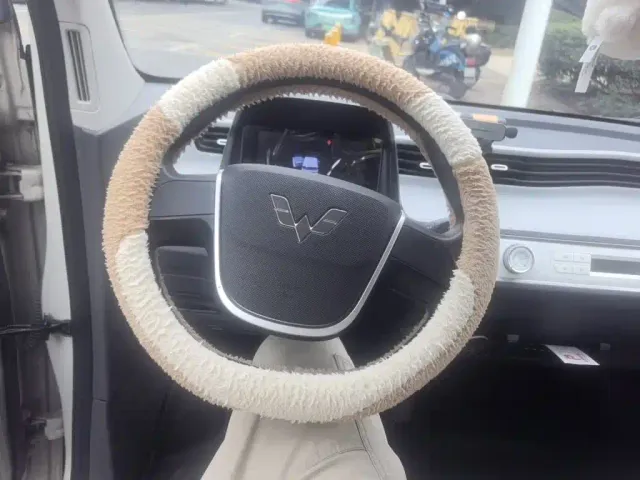 Wuling Hongguang Mini EV — Фото автомобиля 2