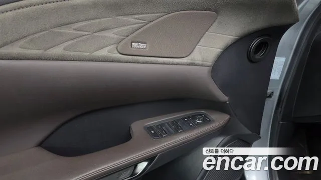 Lexus RX — Фото автомобиля 23