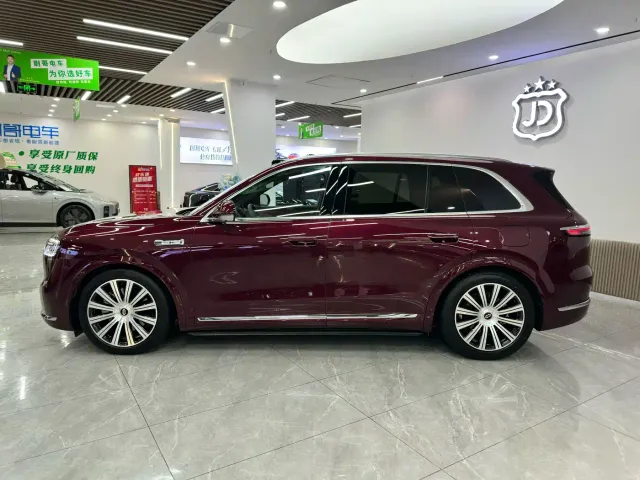 Aito M7 — Фото автомобиля 14