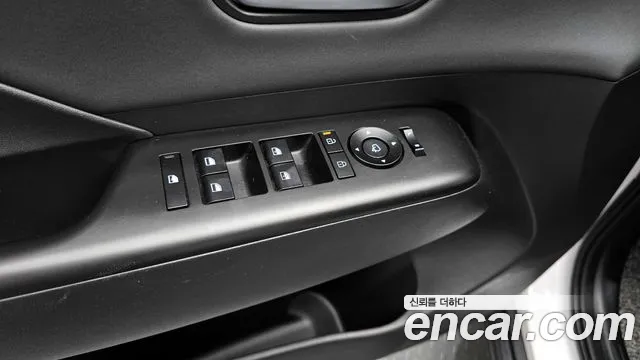 Hyundai Kona Kona (SX2) Бензин 1.6 турбо 2WD — Фото автомобиля 16