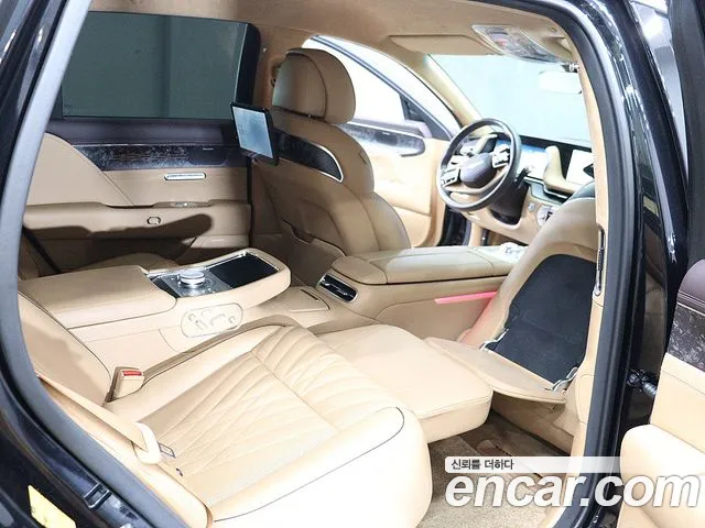 Genesis G90 RS4 — Фото автомобиля 10