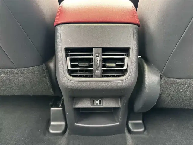 Changan CS75 — Фото автомобиля 24