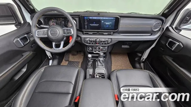 Jeep Wrangler JL — Фото автомобиля 10