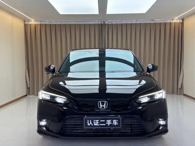 Honda Civic — Фото автомобиля 2