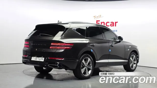 Genesis GV80 2.5T Бензин AWD — Фото автомобиля 2