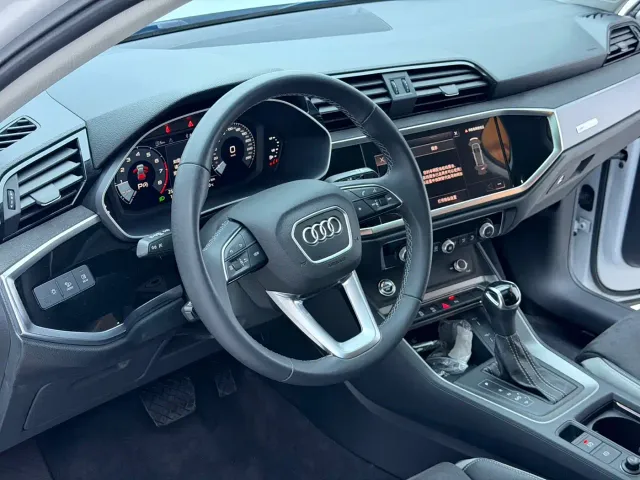 Audi Q3 — Фото автомобиля 7