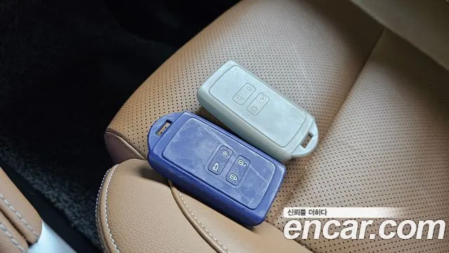 Renault-KoreaSamsung QM6 Новый QM6 2.0 GDe RE Signature 2WD — Фото автомобиля 13