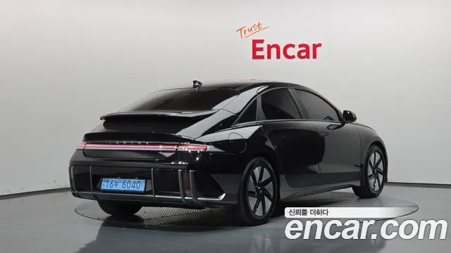 Hyundai Ioniq 6 — Фото автомобиля 2