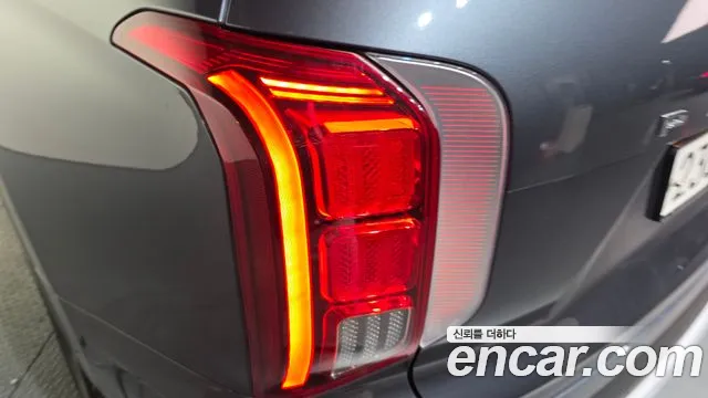 Hyundai Palisade — Фото автомобиля 8