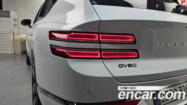 Genesis GV80 — Фото автомобиля 7