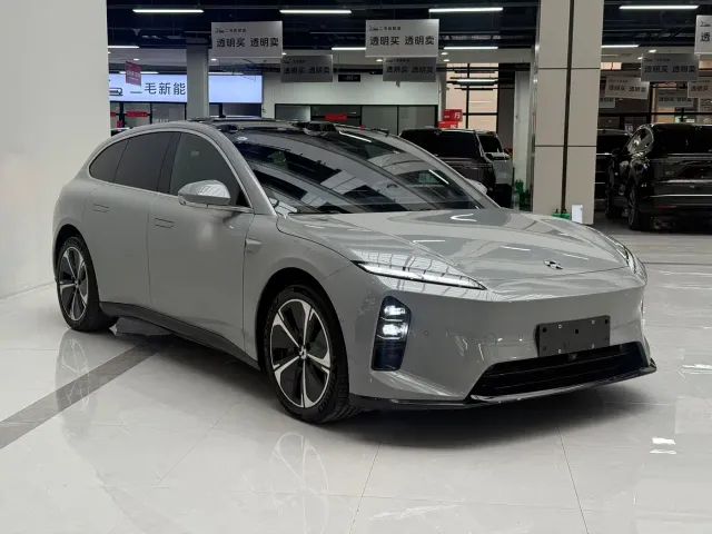Nio ET5 Touring — Фото автомобиля 3