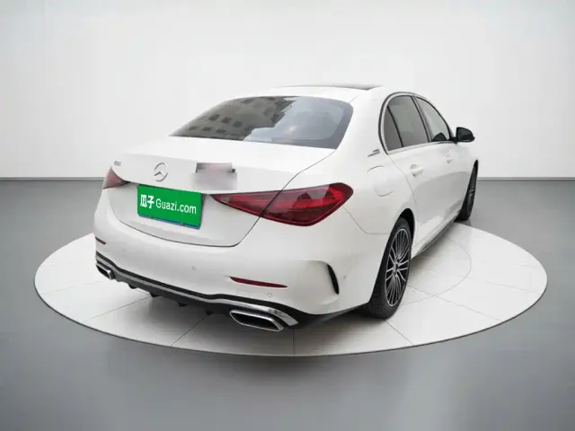 Mercedes-Benz C-Class — Фото автомобиля 6