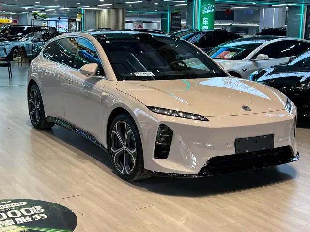 Nio ET5 Touring — Фото автомобиля 3