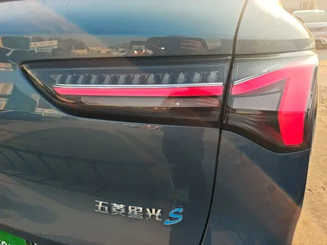 Wuling Starlight S — Фото автомобиля 7