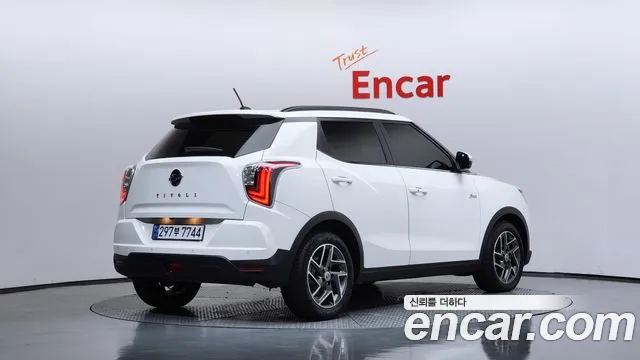 KG_Mobility_Ssangyong TIBOLI Very New Tivoli Бензин 1.5 2WD — Фото автомобиля 2