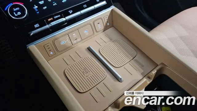 Hyundai Santafe — Фото автомобиля 29
