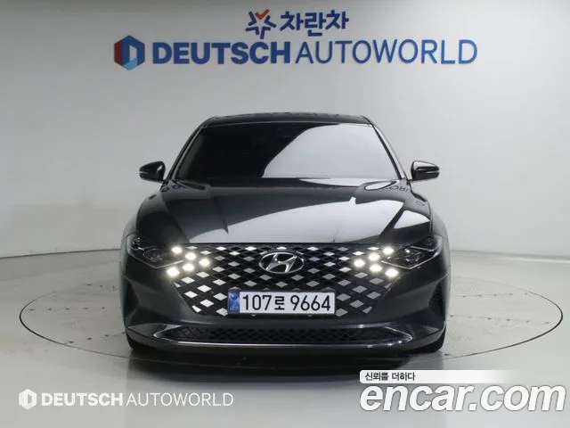 Hyundai Grandeur New — Фото автомобиля 3