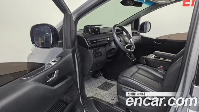 Hyundai Staria — Фото автомобиля 10
