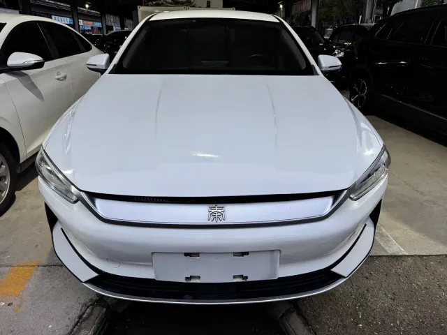 BYD Qin PLUS — Фото автомобиля 2
