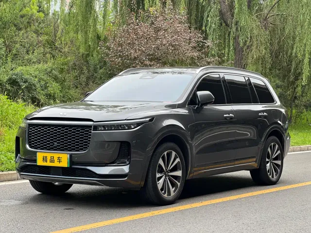 Фотография автомобиля — Li Auto ONE
