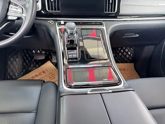 GAC Trumpchi M8 — Фото автомобиля 15