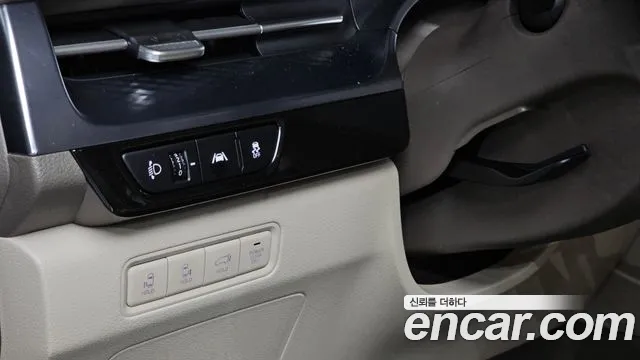 Kia Carnival 4th Gen — Фото автомобиля 13