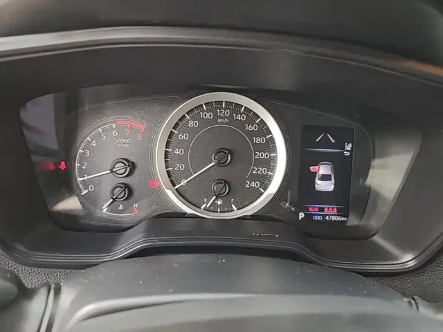 Toyota Corolla — Фото автомобиля 11