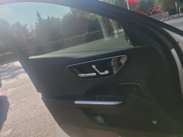 Mercedes-Benz C-Class — Фото автомобиля 7