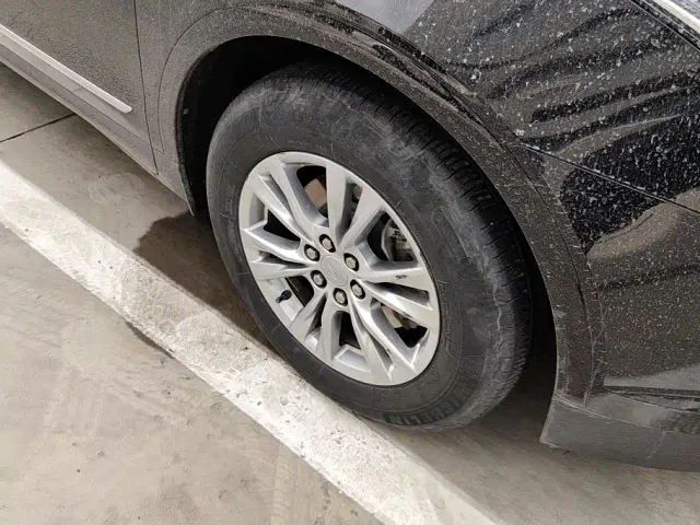 Cadillac XT5 — Фото автомобиля 6