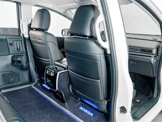 Honda Odyssey — Фото автомобиля 21