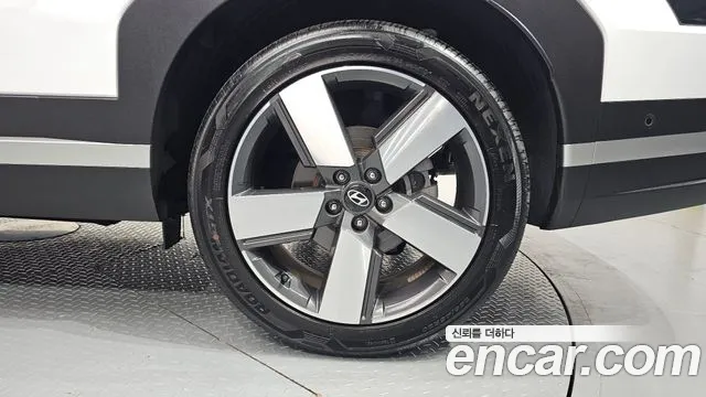 Hyundai Santa Fe MX5 — Фото автомобиля 21