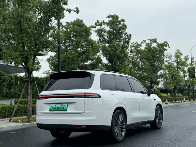 Leapmotor C16 — Фото автомобиля 5