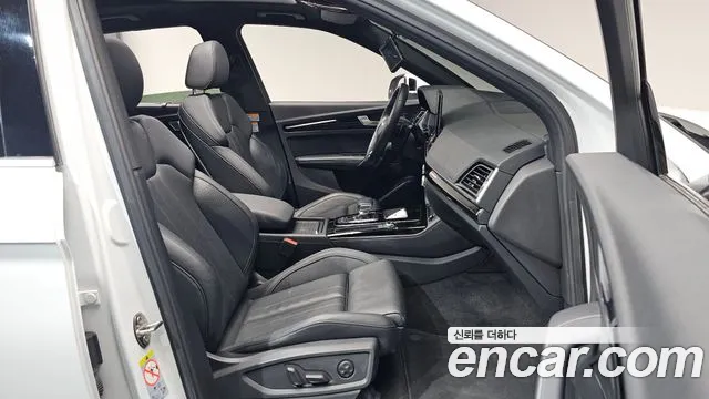 Audi Q5 40 TDI quattro Premium — Фото автомобиля 22