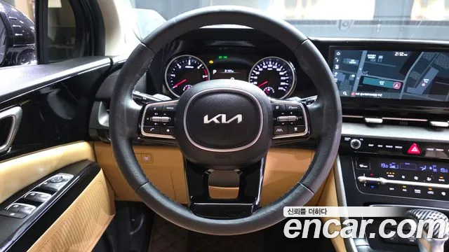 Kia Canival Carnival 4 поколение Дизель 9 мест Prestige — Фото автомобиля 9