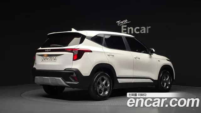Kia Seltos — Фото автомобиля 2
