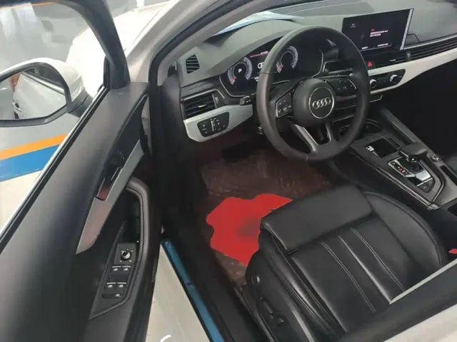Audi A4L — Фото автомобиля 15