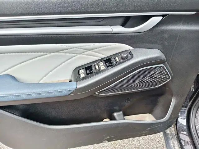 Geely Emgrand — Фото автомобиля 8
