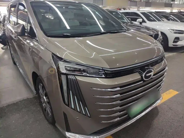 GAC Trumpchi E9 — Фото автомобиля 3
