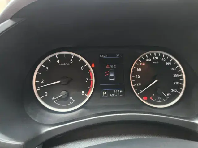 Nissan Sylphy — Фото автомобиля 14