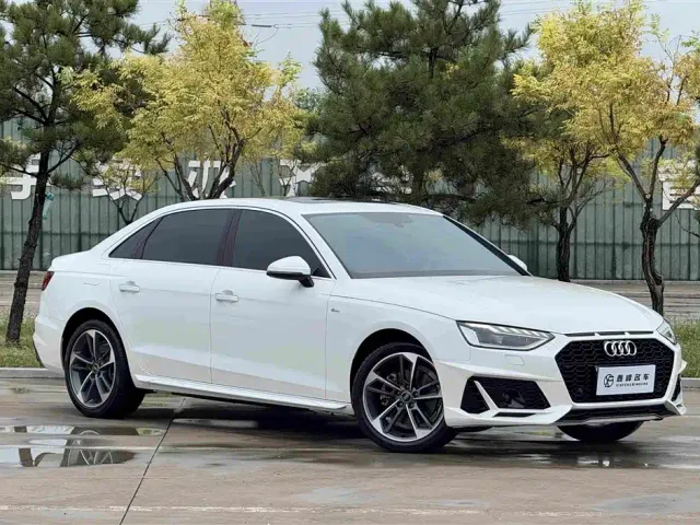 Audi A4L — Фото автомобиля 3
